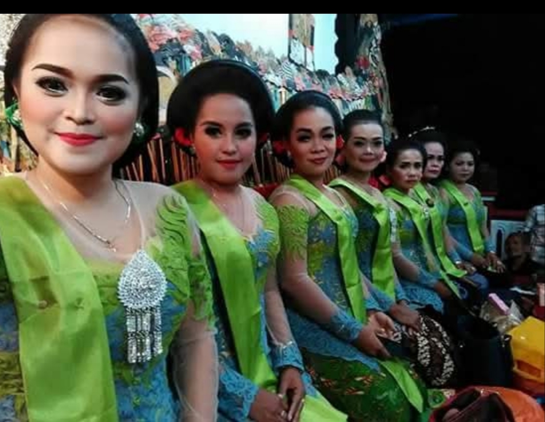 Campursari Podo Laras