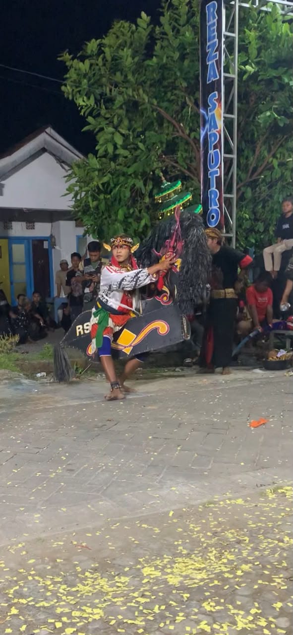 Turonggo Seno Manggolo